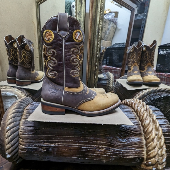 Western Boots